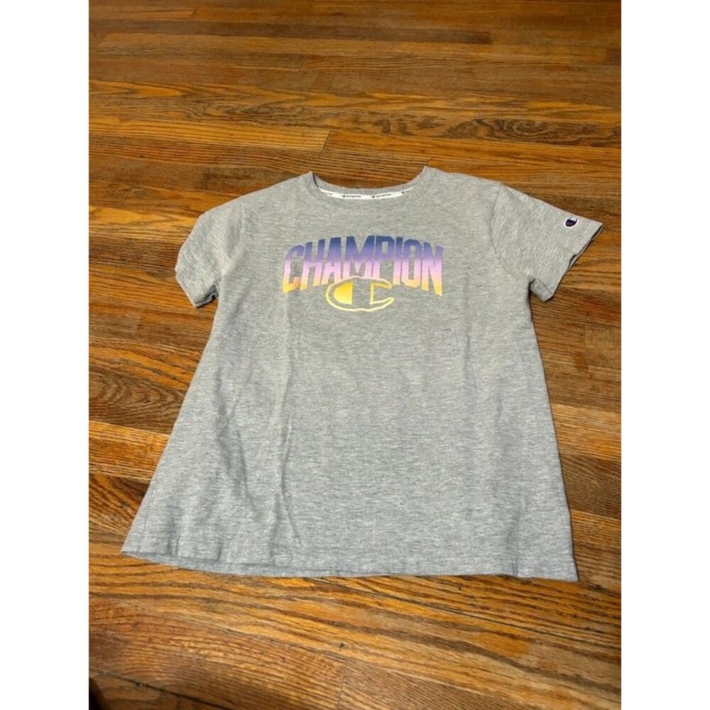 Champion Small Top